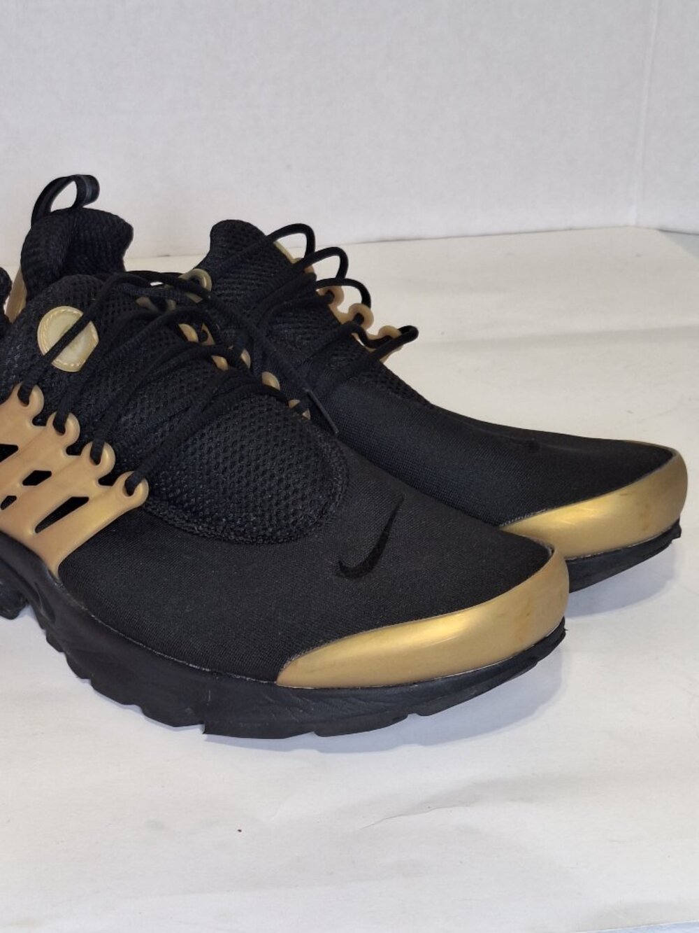 Men’s 2016 Nike Air Presto Essential Metallic Gold - Size 12